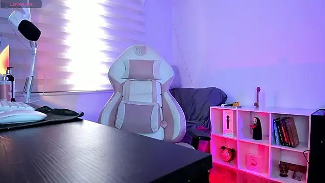 Gaby Miller22 online show from 09-09-25, 04:05