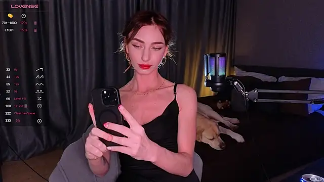 Snapshot of GeraTender1 chatting on 02-18-26, 05:09 GeraTender1 online show from 02-18-26, 05:09