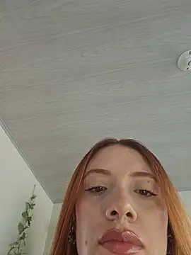 valery mora online show from 12-20-25, 03:15