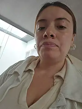 valery mora online show from 11-27-25, 06:30