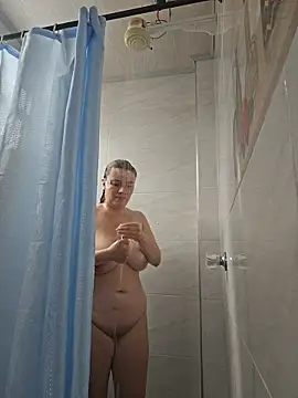 valery mora online show from 10-17-25, 04:20