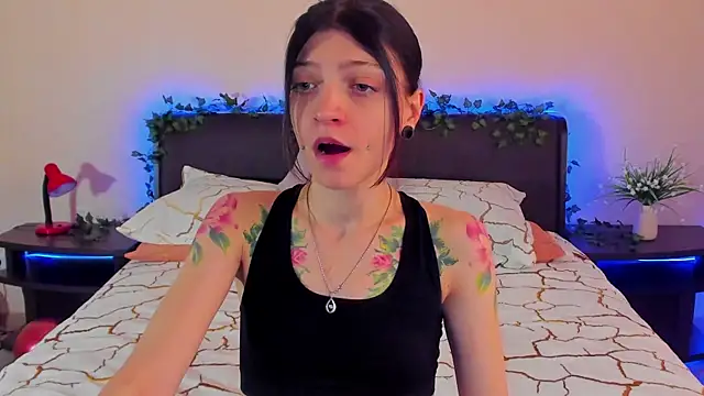 Lolly Haze online show from 12-05-24, 05:32