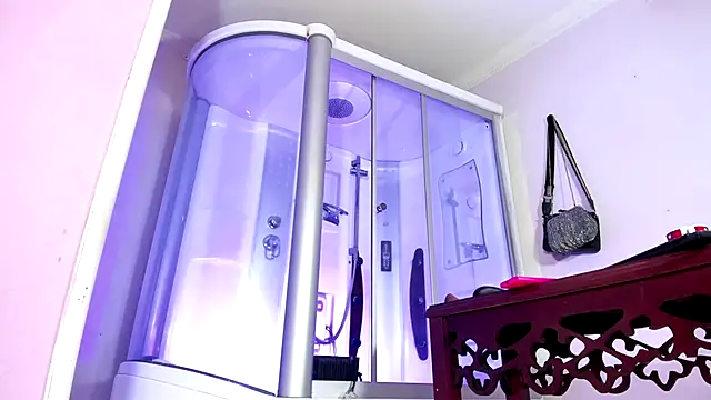 sexy-luna-star-ts online show from 12-02-25, 08:21