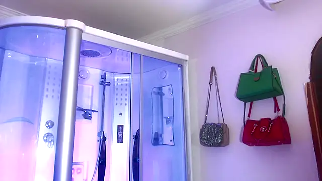 sexy-luna-star-ts online show from 11-06-25, 10:36