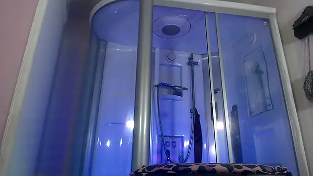 sexy-luna-star-ts online show from 11-03-25, 10:46