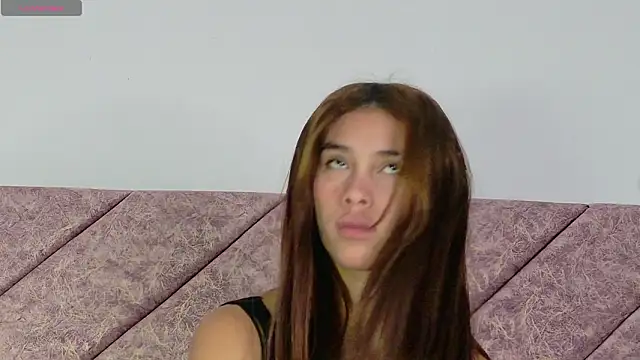 Iamkarlaa doll online show from 02-12-26, 04:23