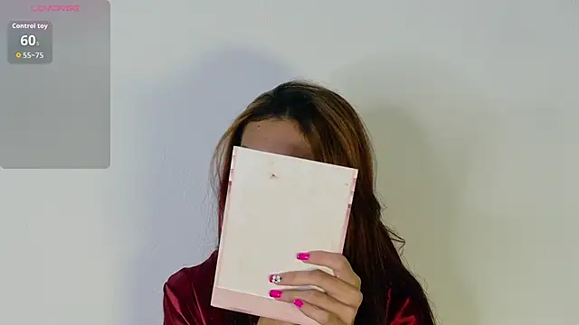 Iamkarlaa doll online show from 11-20-25, 07:53