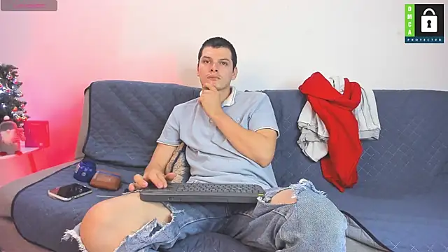  Ottis  online show from 12-15-25, 11:42