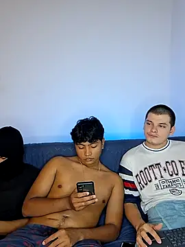  Ottis  online show from 11-29-25, 11:38