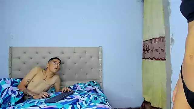 Sophie and andress online show from 02-26-25, 02:08