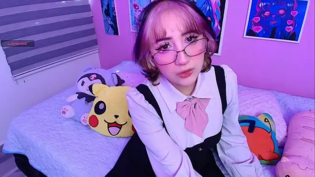 Miwa violet online show from 12-19-25, 07:49