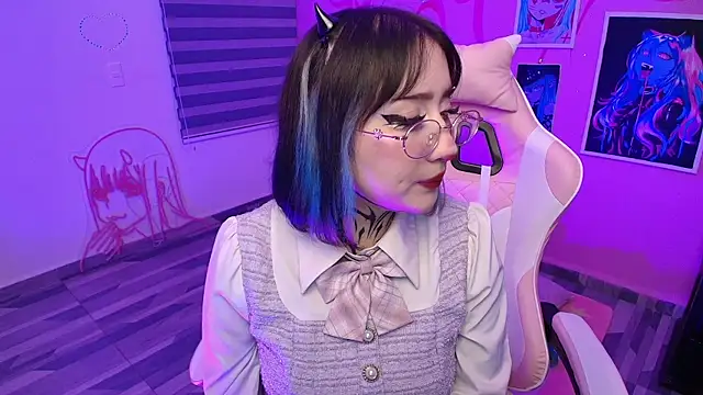 Snapshot of Miwa_violet chatting on 07-01-26, 04:02 Miwa violet online show from 07-01-26, 04:02