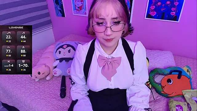 Miwa violet online show from 12-21-25, 10:54