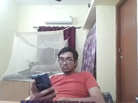 THE NAKED BOY online show from 02-07-26, 09:45