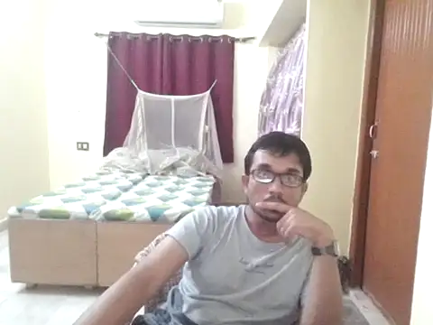THE NAKED BOY online show from 05-26-26, 01:20