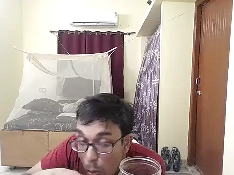 THE NAKED BOY online show from 05-20-26, 12:57
