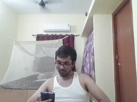 THE NAKED BOY online show from 11-04-25, 02:32