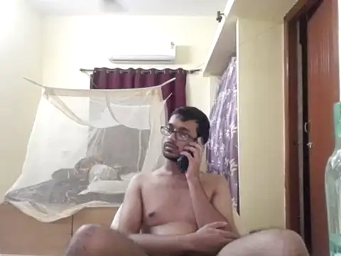 THE NAKED BOY online show from 12-18-25, 12:53