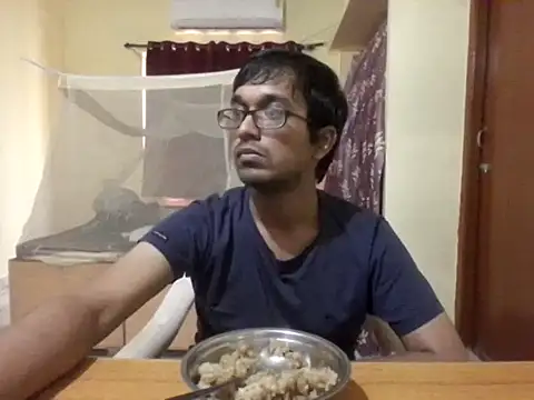 THE NAKED BOY online show from 11-15-25, 06:17