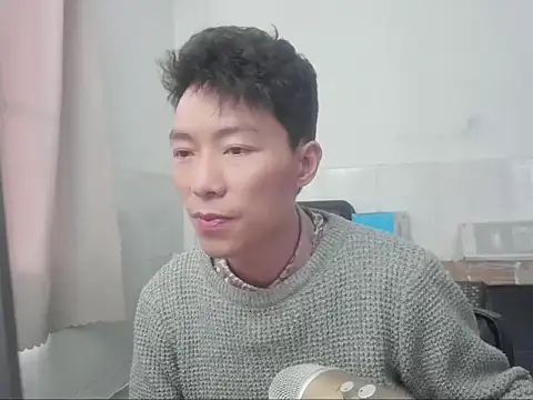 xhqds online show from 12-17-24, 08:01