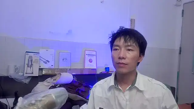 xhqds online show from 06-20-26, 08:47
