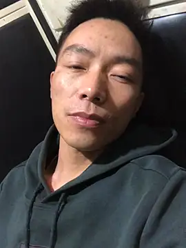 xhqds online show from 12-31-24, 01:08