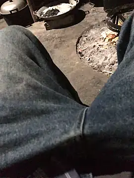 xhqds online show from 01-31-25, 12:51