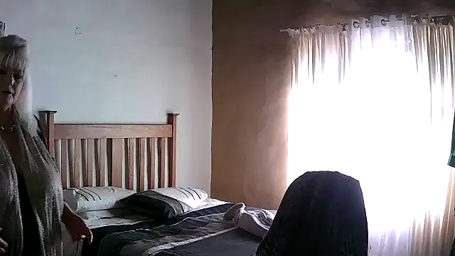 Miahotmilf online show from 11-16-25, 01:38