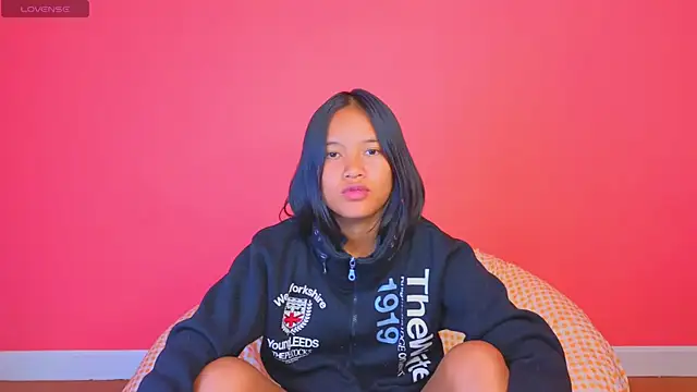 Natsu   online show from 01-21-25, 06:12