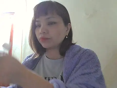 Angela-Eira online show from 10-30-25, 08:50