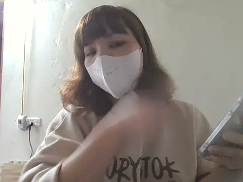 Snapshot of Angela-Eira chatting on 02-12-26, 09:31 Angela-Eira online show from 02-12-26, 09:31