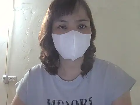 Snapshot of Angela-Eira chatting on 05-08-26, 08:45 Angela-Eira online show from 05-08-26, 08:45