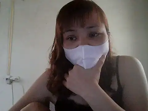 Snapshot of Angela-Eira chatting on 06-12-26, 12:47 Angela-Eira online show from 06-12-26, 12:47