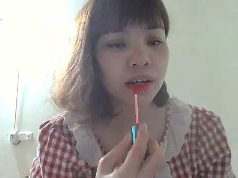 Angela-Eira online show from 12-18-25, 09:07