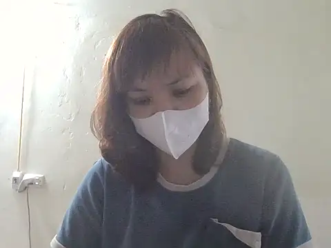 Snapshot of Angela-Eira chatting on 06-12-26, 12:41 Angela-Eira online show from 06-12-26, 12:41