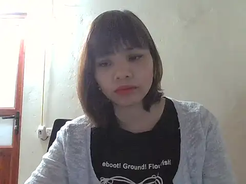 Angela-Eira online show from 10-21-25, 08:41