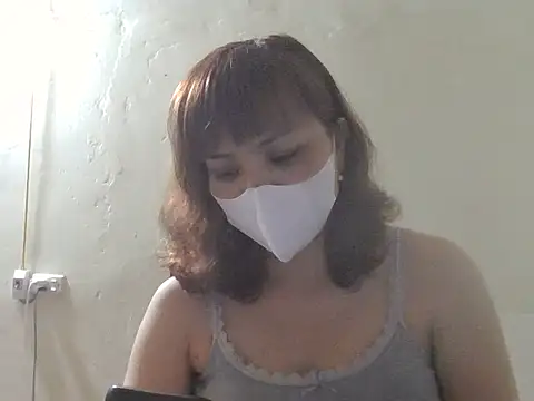 Snapshot of Angela-Eira chatting on 05-17-26, 09:48 Angela-Eira online show from 05-17-26, 09:48