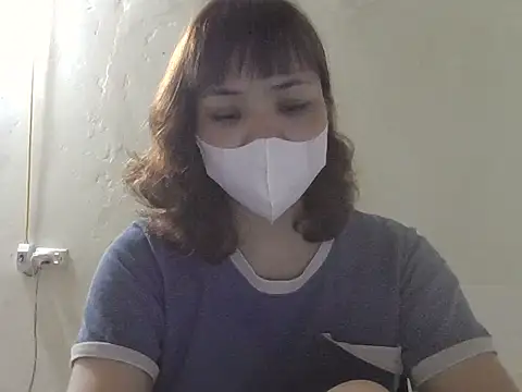Snapshot of Angela-Eira chatting on 05-01-26, 05:07 Angela-Eira online show from 05-01-26, 05:07