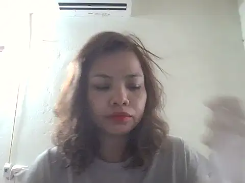 Snapshot of Angela-Eira chatting on 06-08-26, 03:18 Angela-Eira online show from 06-08-26, 03:18