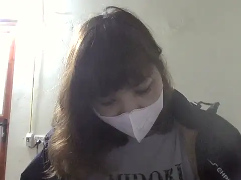 Snapshot of Angela-Eira chatting on 02-12-26, 09:36 Angela-Eira online show from 02-12-26, 09:36