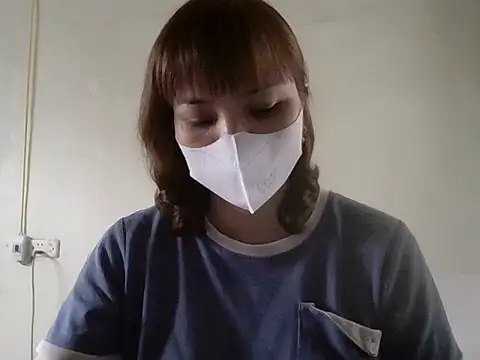 Snapshot of Angela-Eira chatting on 05-18-26, 05:13 Angela-Eira online show from 05-18-26, 05:13