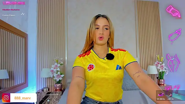BILIE ROUSE1 online show from 06-18-26, 03:27