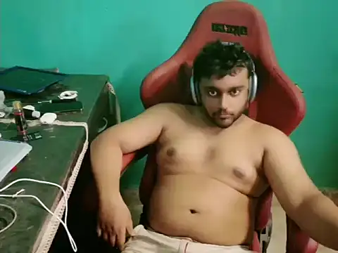 Snapshot of telugu_boy_ chatting on 10-19-25, 11:13 telugu boy online show from 10-19-25, 11:13