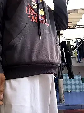 weedmanhot28 online show from 01-07-26, 12:10