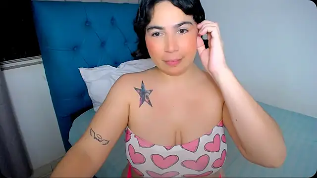 Snapshot of _Honey_369 chatting on 09-13-25, 03:06 Honey 369 online show from 09-13-25, 03:06