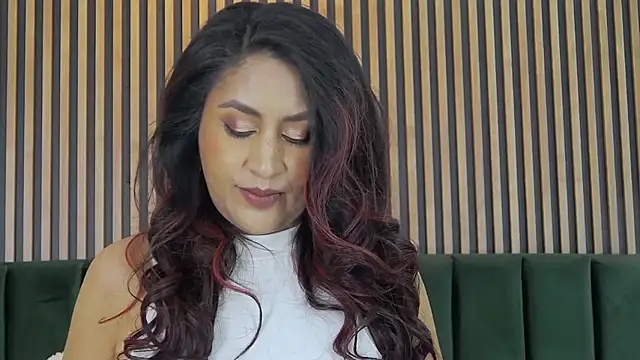 MonicaMoret online show from 03-31-26, 12:29