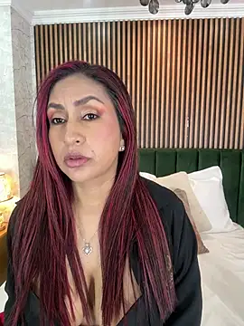 MonicaMoret online show from 04-15-26, 12:32