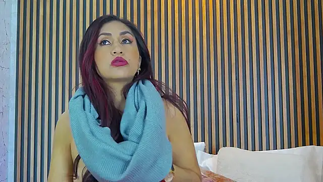 MonicaMoret online show from 09-30-25, 12:22