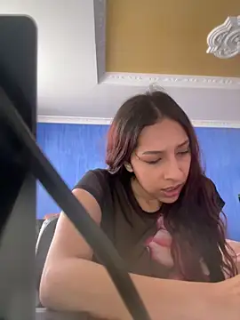 Snapshot of Dahian_XXX chatting on 02-20-26, 09:17 Dahian XXX online show from 02-20-26, 09:17