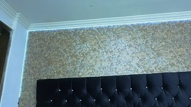 stella xue online show from 12-01-25, 09:04